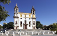 Things to Do in Faro: Carmo Church