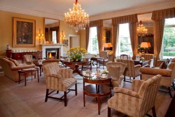 Hotels in Dublin: Merrion Hotel Drawing Room